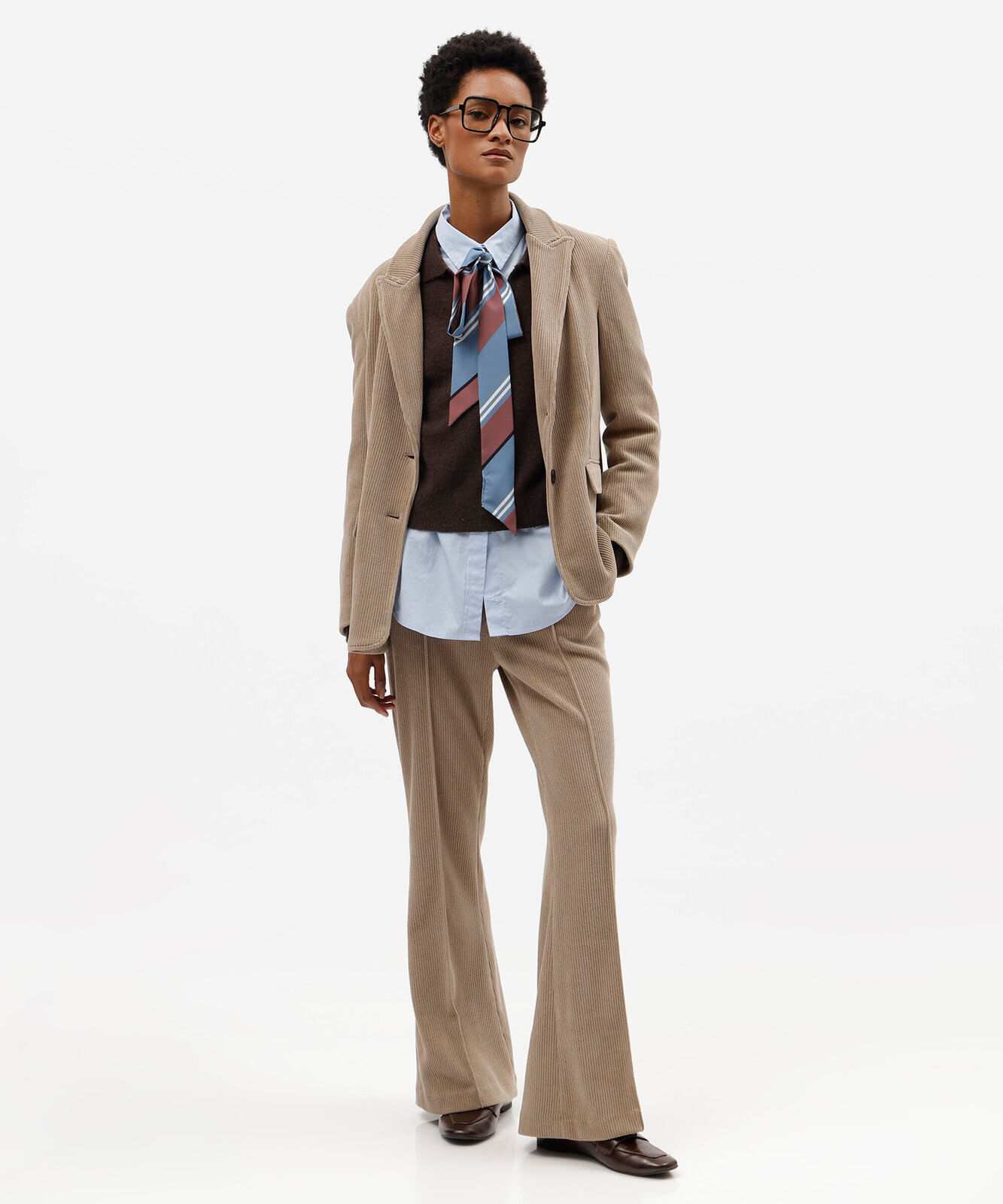 blazer de alfaiataria feminino canelado bege
