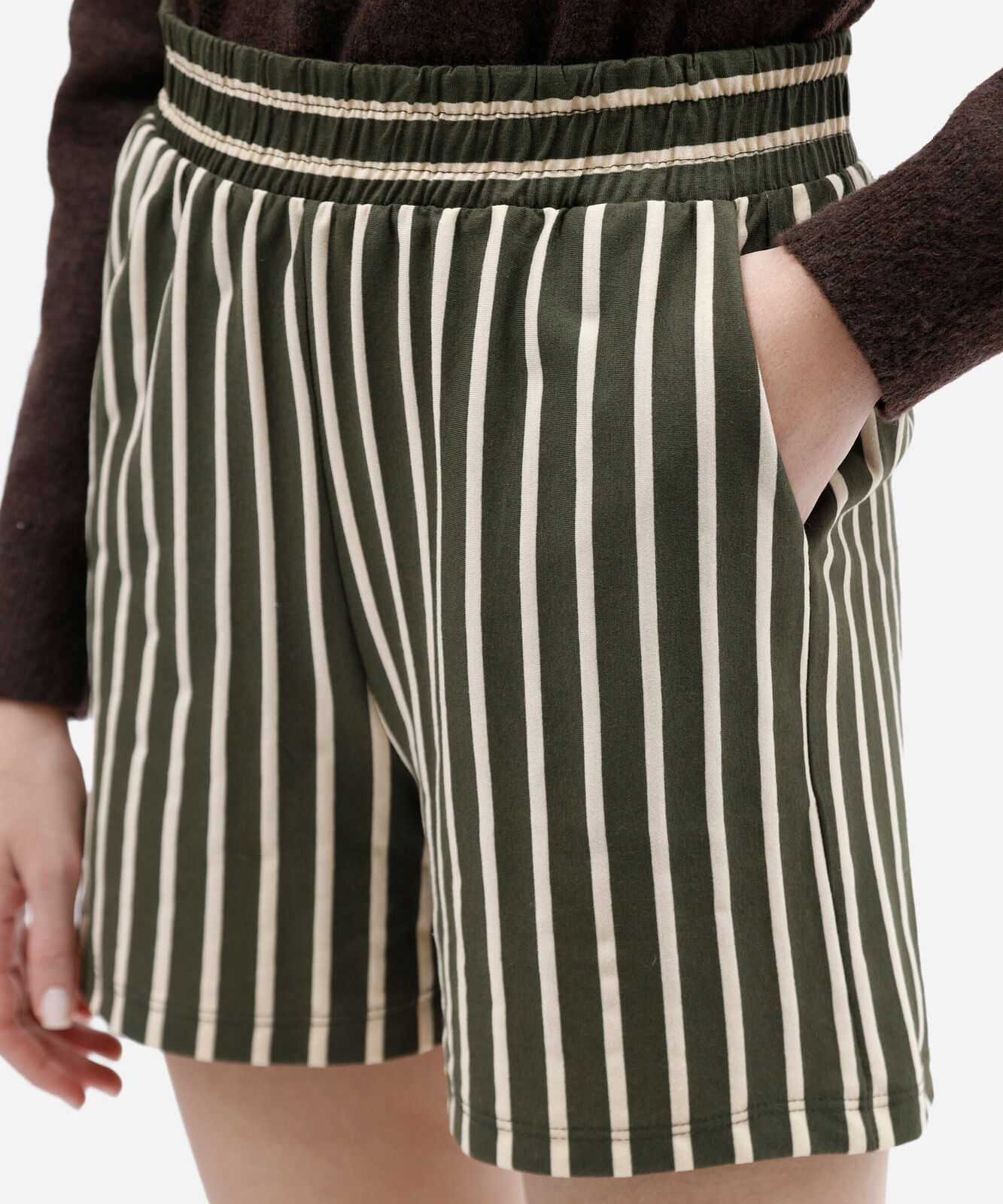 short feminino com algodão cós elástico listrado verde