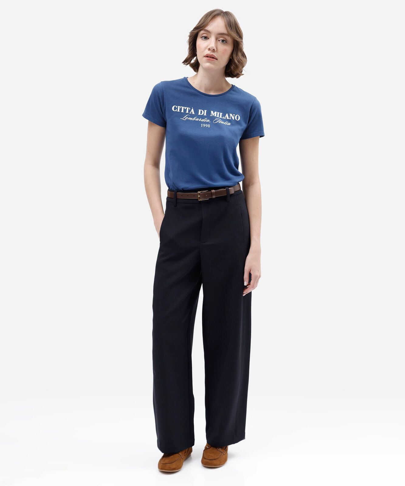 camiseta feminina de algodão manga curta estampada azul