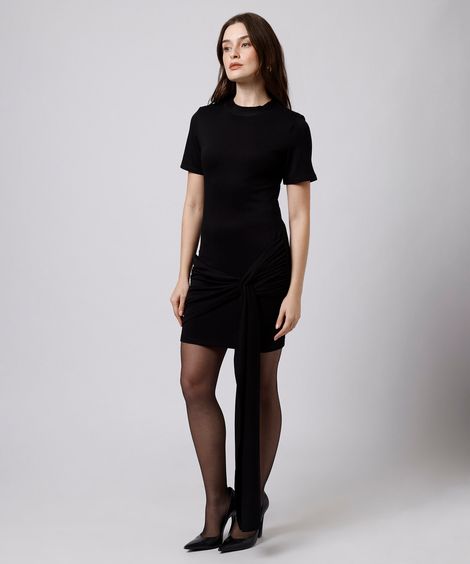 vestido curto feminino com ombreiras franzido mindset preto
