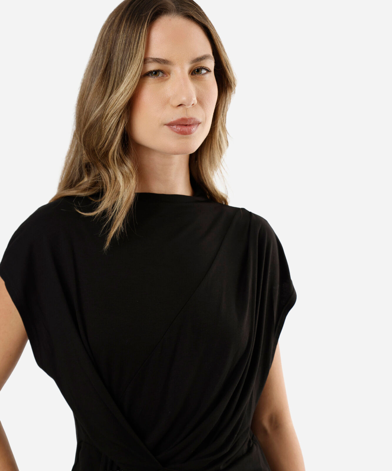 blusa feminina de viscose franzida preta