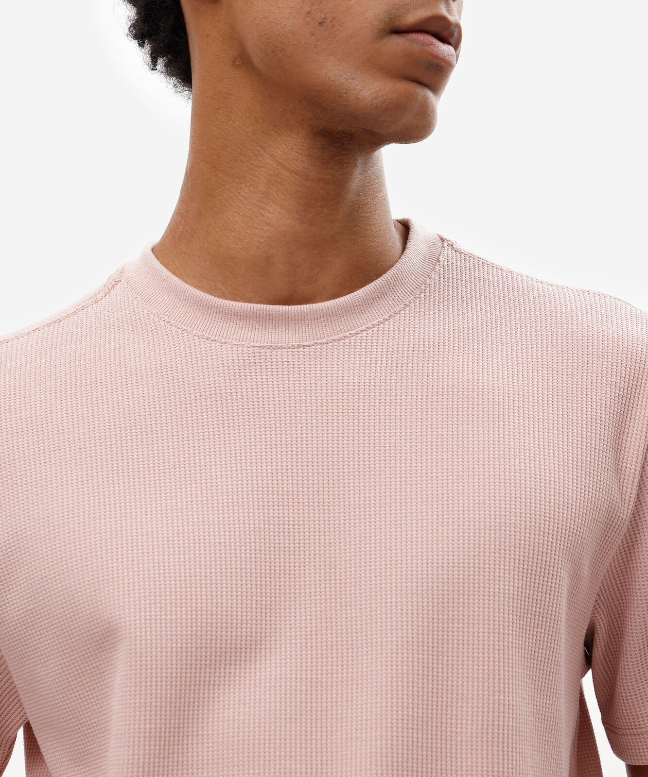 camiseta masculina manga curta texturizada rosa