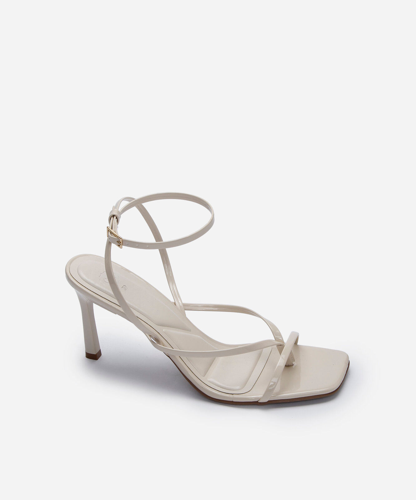 sandália bico quadrado com tiras finas off white