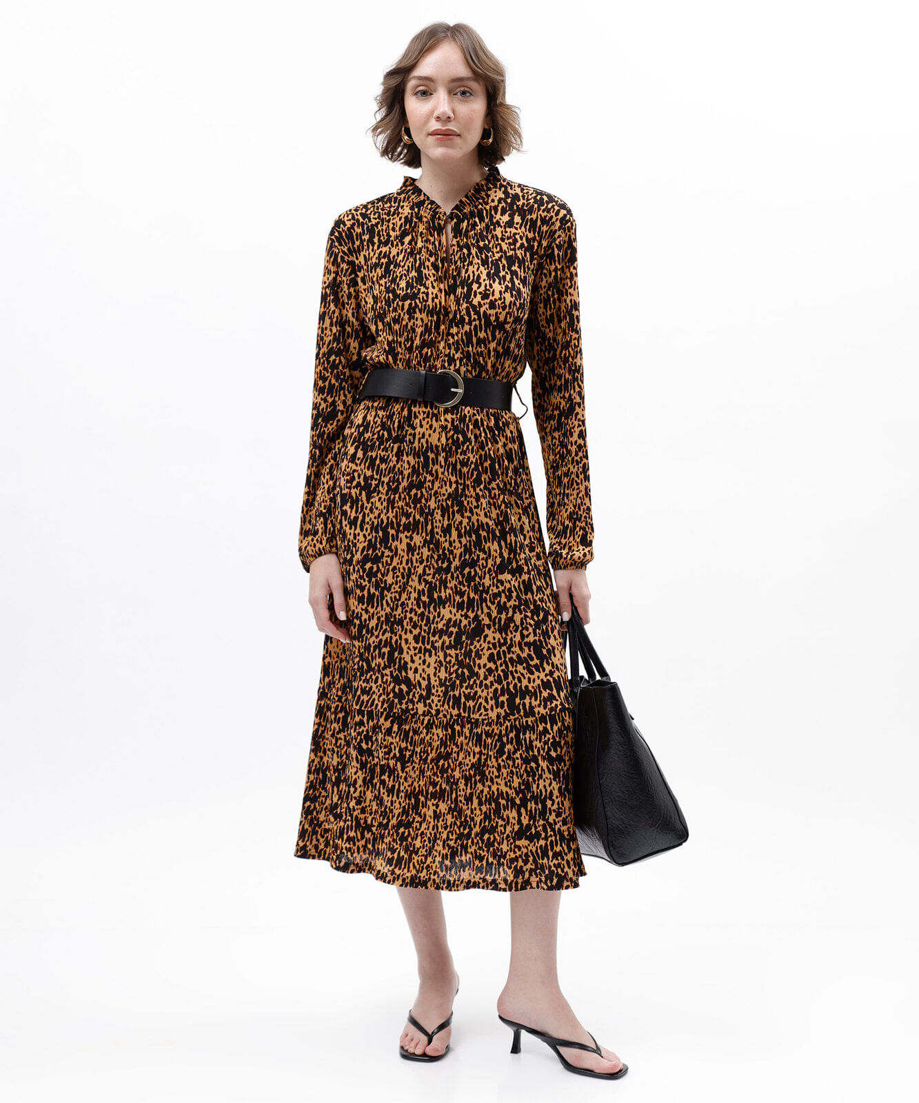 vestido midi feminino plissado animal print com cinto marrom