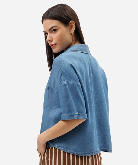 camisa box feminina jeans manga curta com bolsos azul