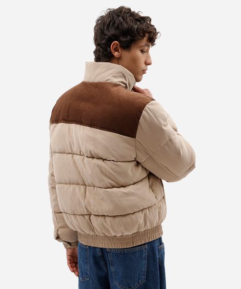 jaqueta puffer masculina gola alta com recorte  bege