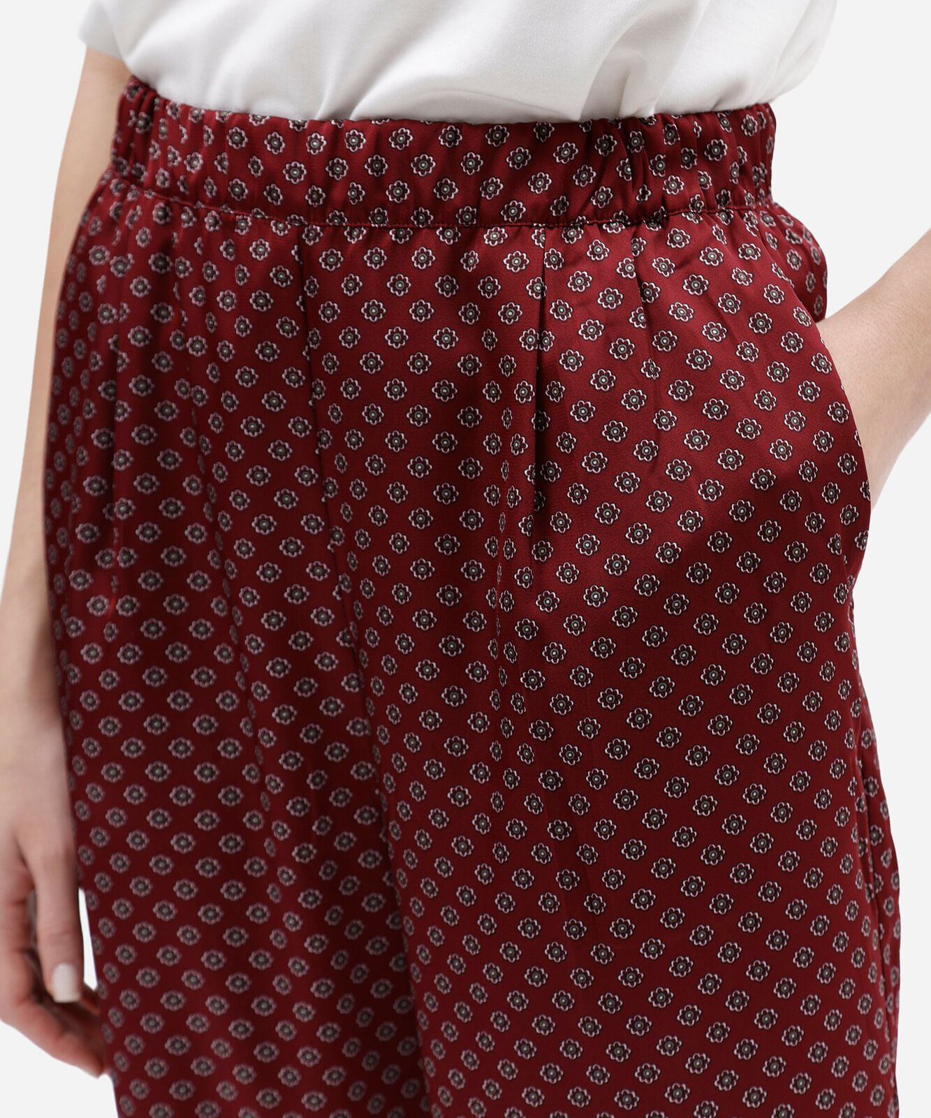 calça estilo pijama feminina geométrica acetinada vinho