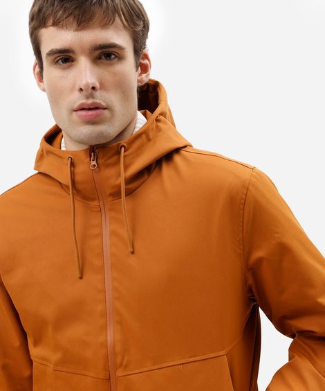 jaqueta masculina com bolsos e capuz laranja