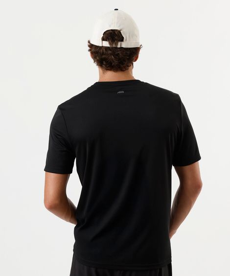 camiseta esportiva masculina preta
