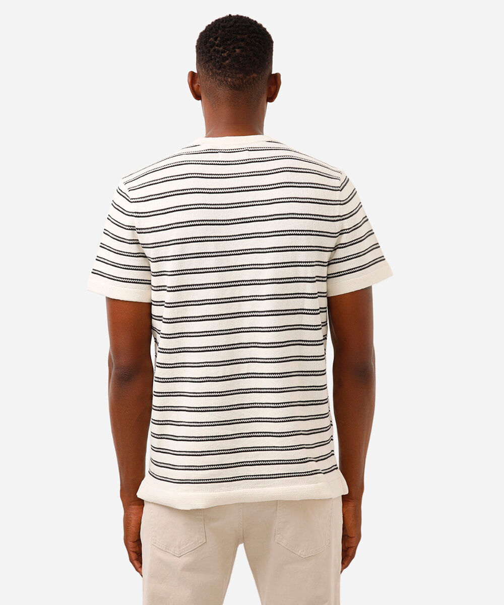 camiseta comfort de tricot manga curta listrada - off white