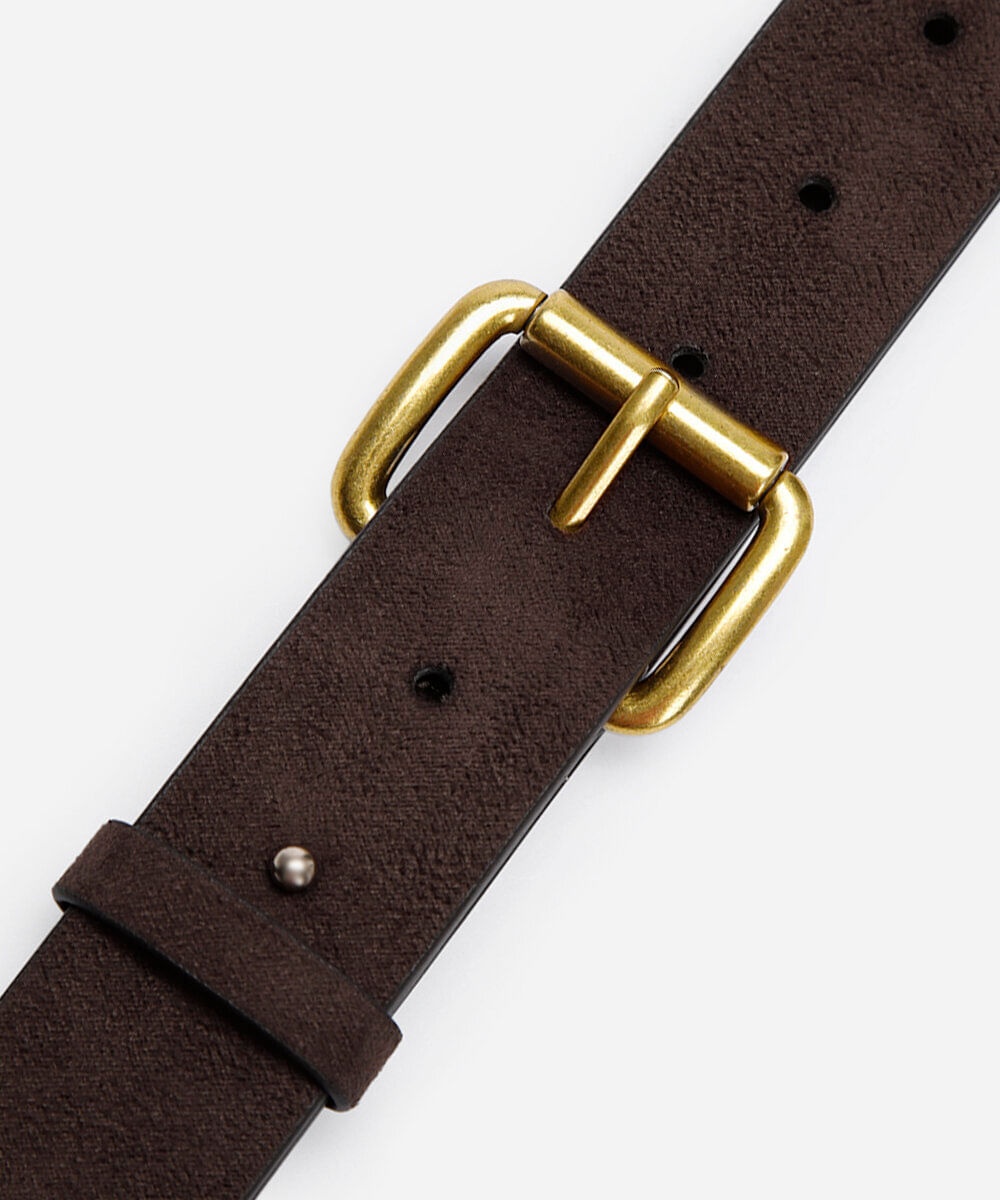 cinto de suede com fivela quadrada marrom