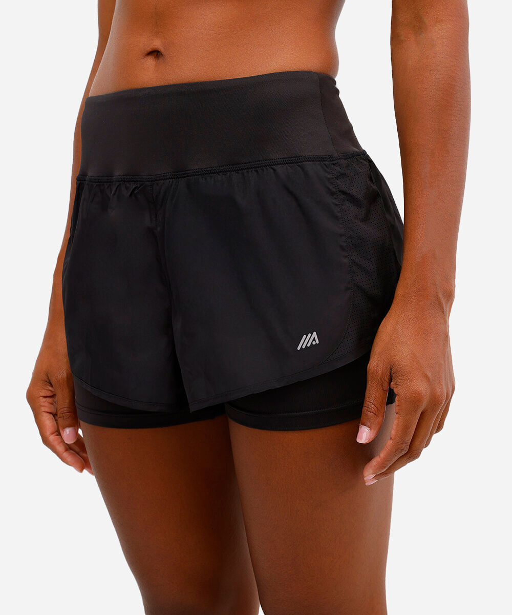 short running com forro e bolso esportivo preto