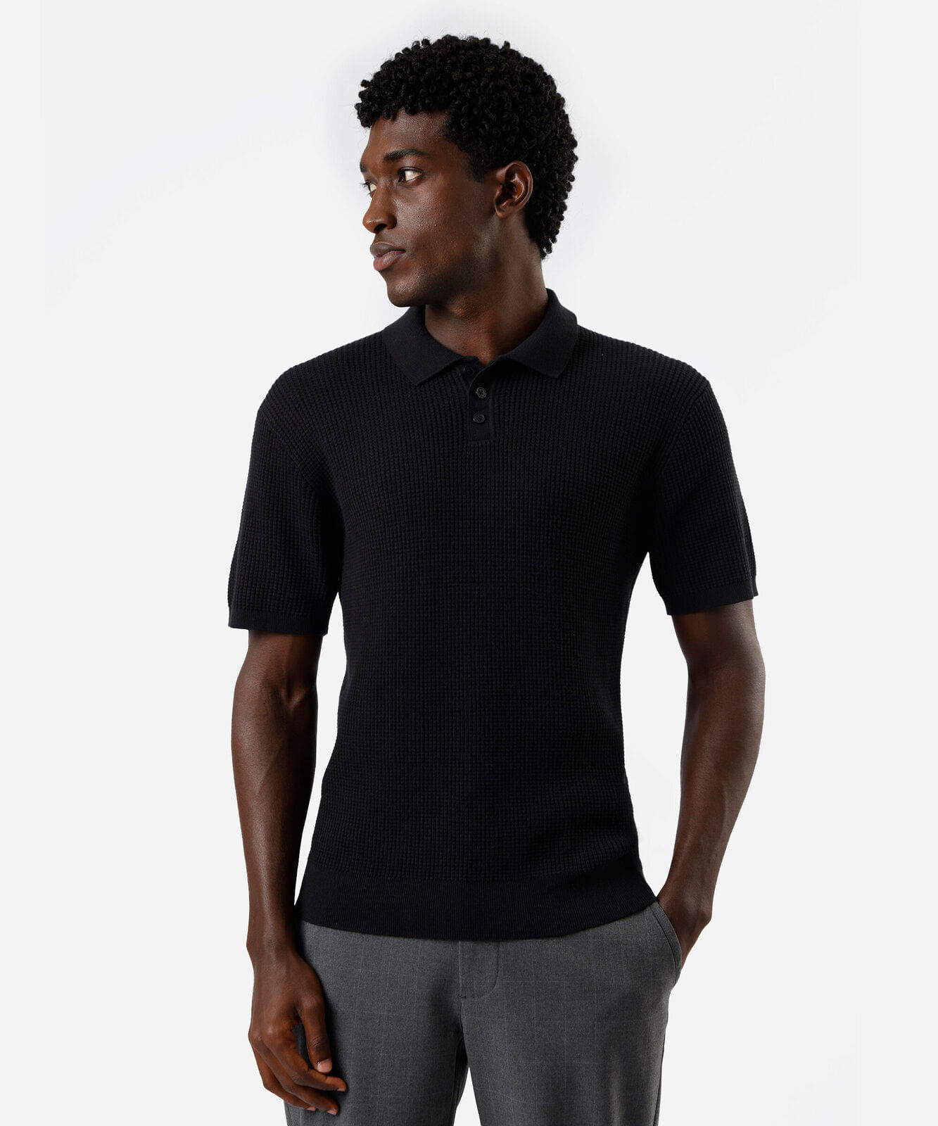 polo masculina de tricot canelada preta