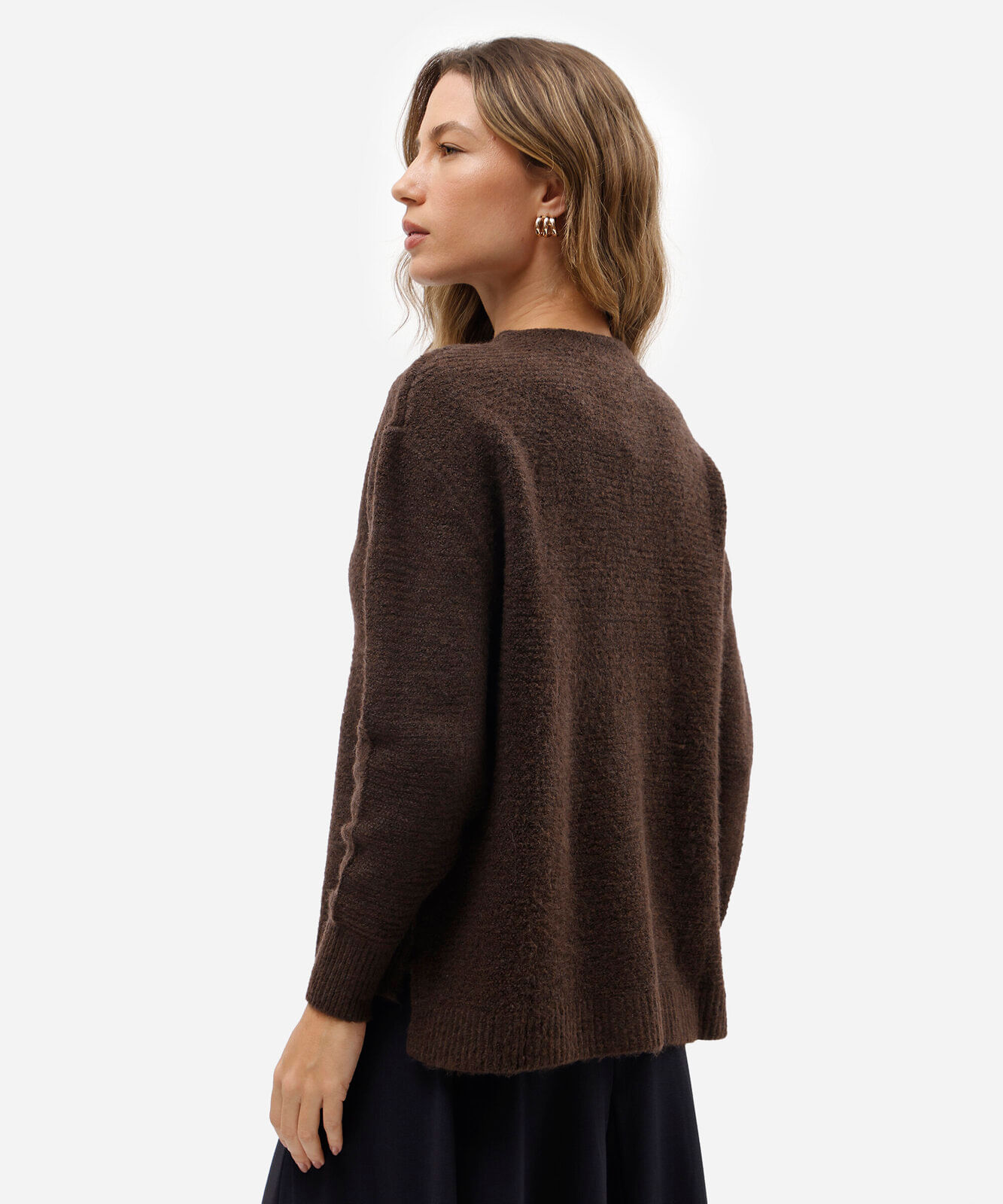 suéter feminino de tricot texturizado marrom