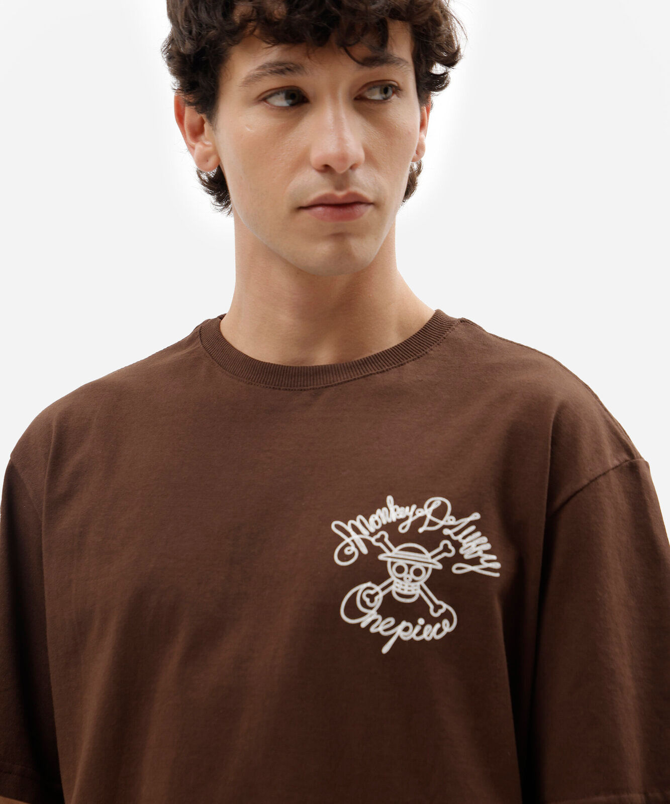 camiseta masculina de algodão manga curta one piece marrom
