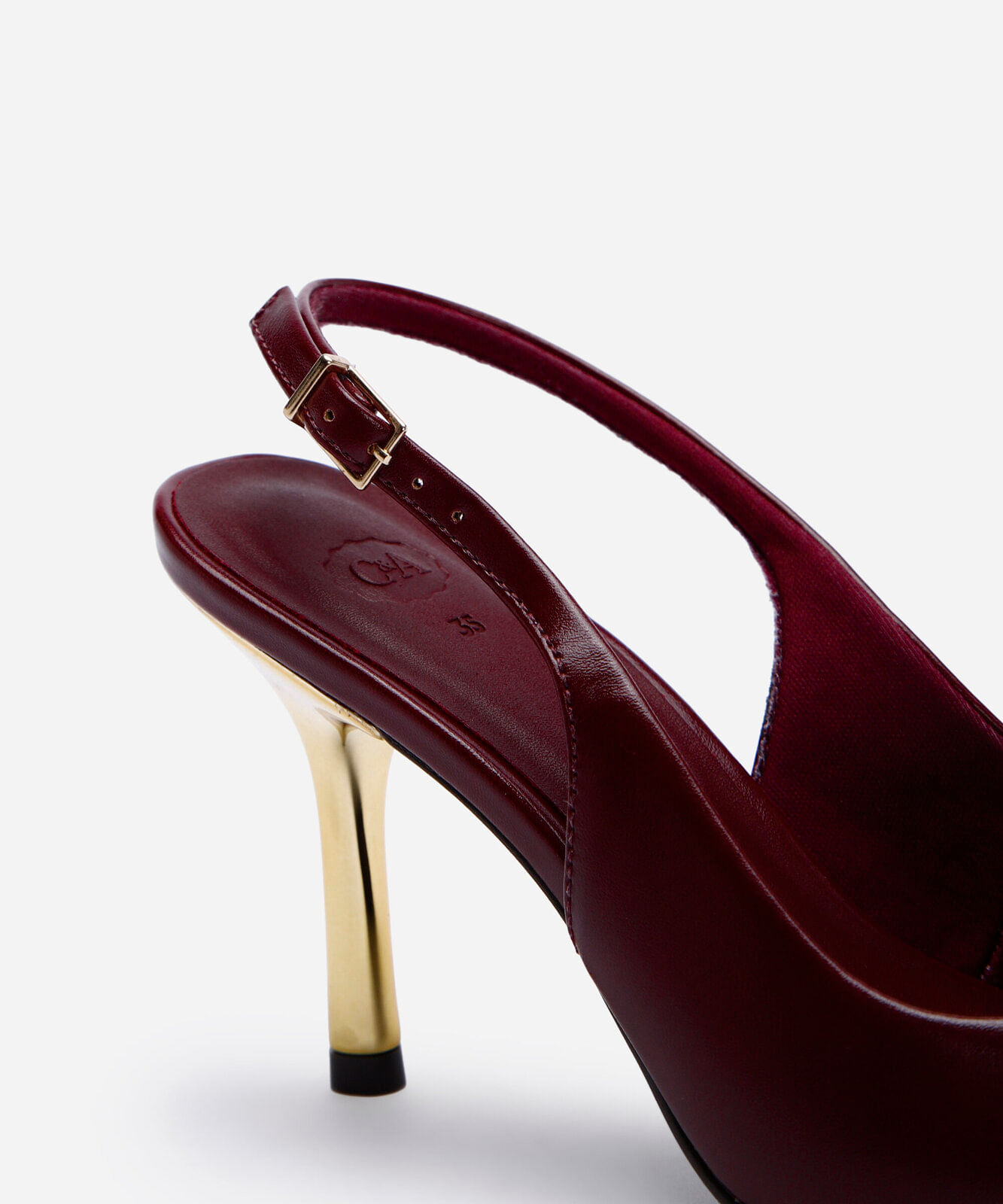 scarpin bico fino feminino salto fino com fivela vinho