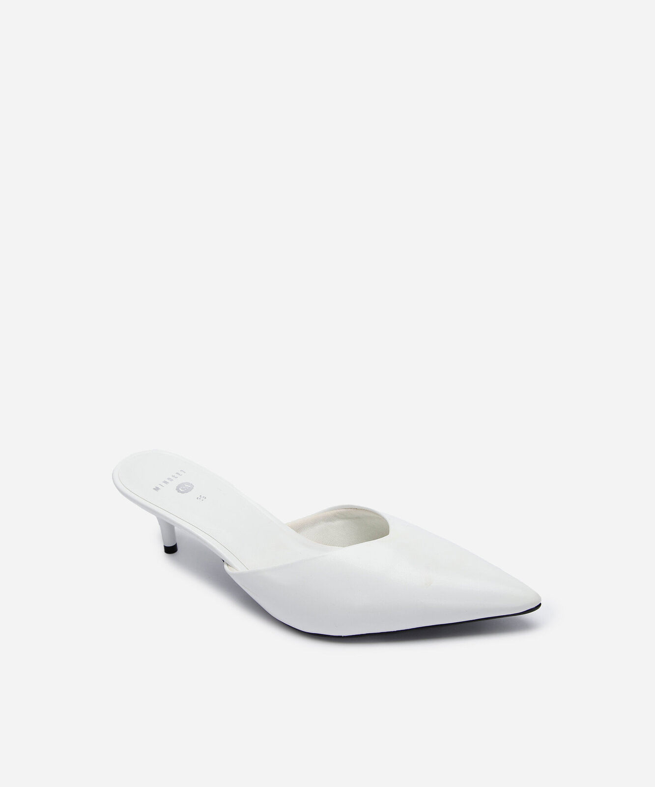 scarpin boneca com fivelas salto baixo mindset branco