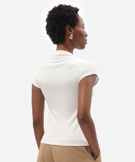 blusa feminina de viscose gola alta canelada off white
