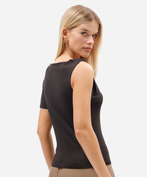 blusa feminina decote cano assimétrica preta