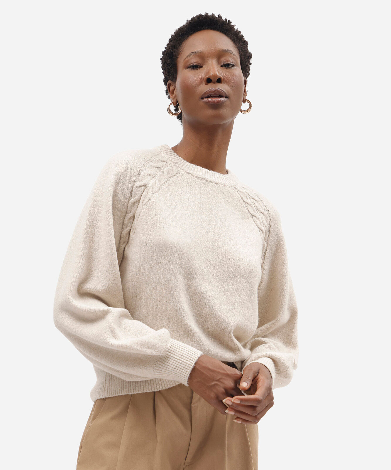 suéter feminino de tricot texturizado bege
