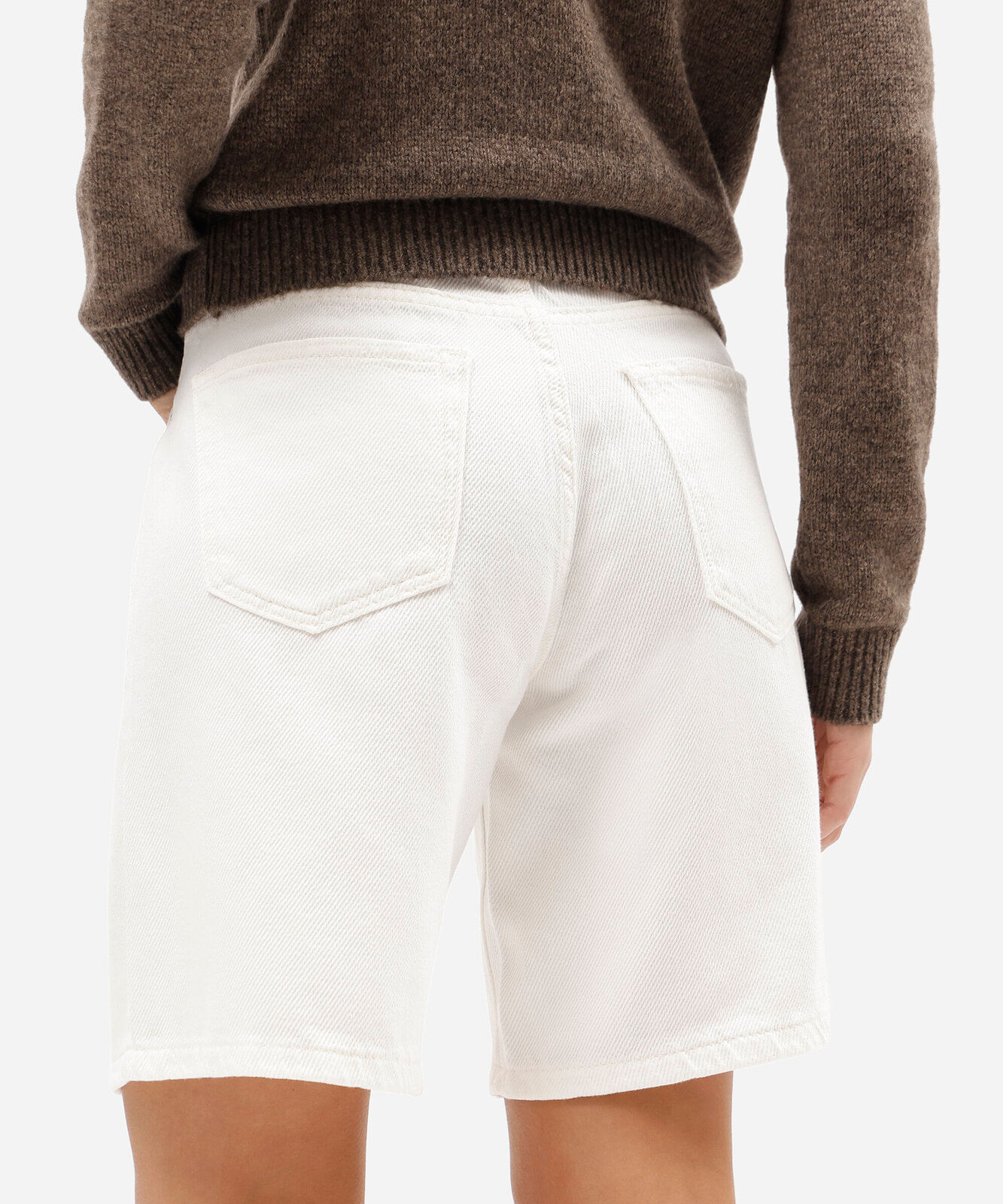 bermuda feminina de sarja cintura alta texturizada off white