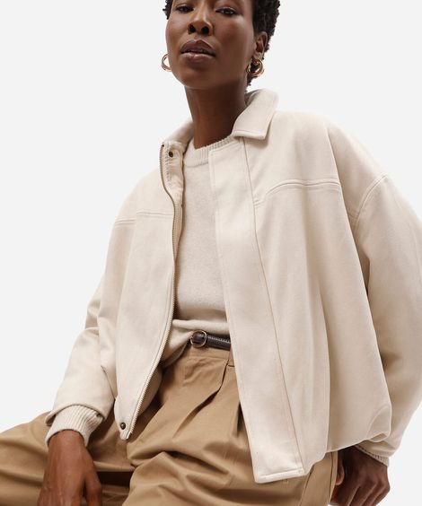 jaqueta balonê oversized feminina de suede bege