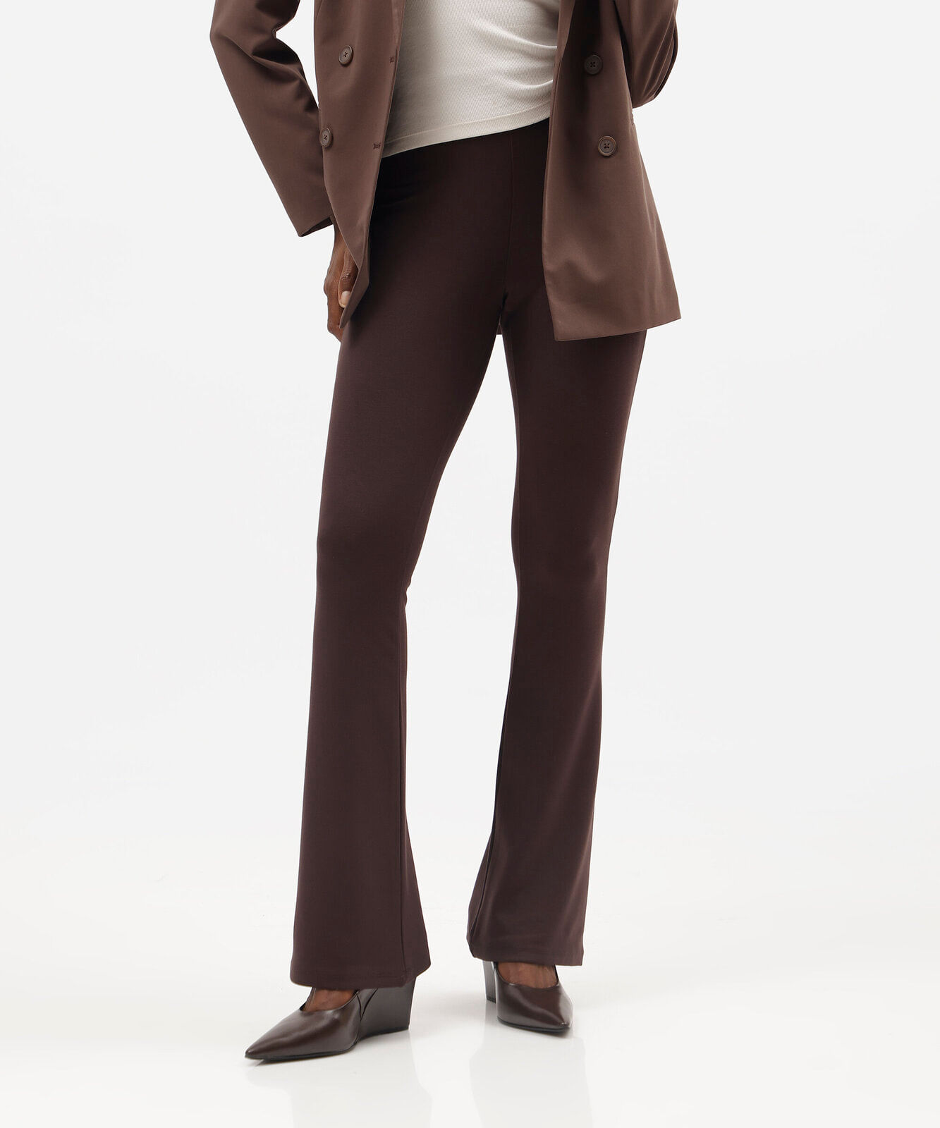 calça flare feminina com viscose cós elástico marrom