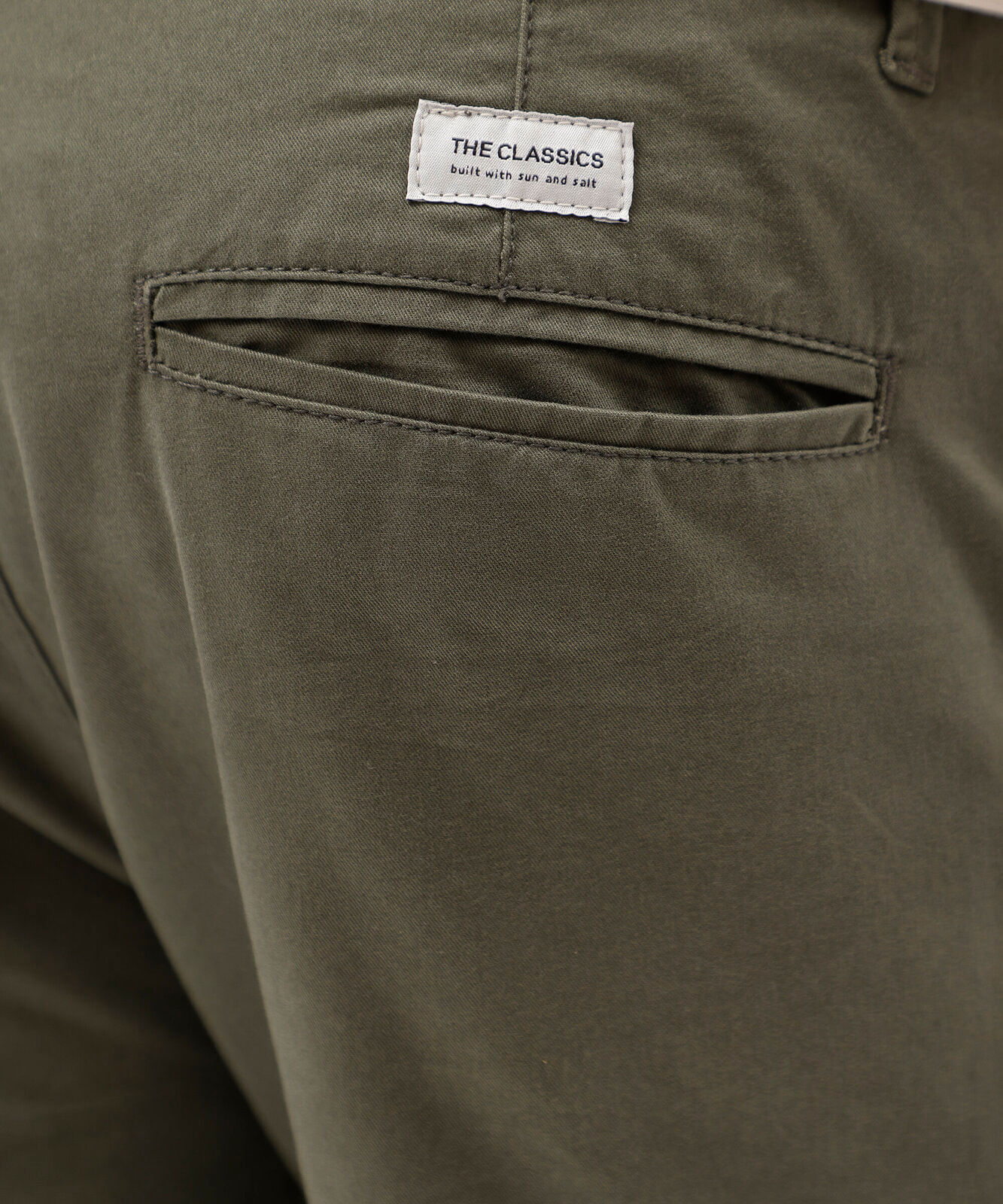 calça reta masculina de sarja verde