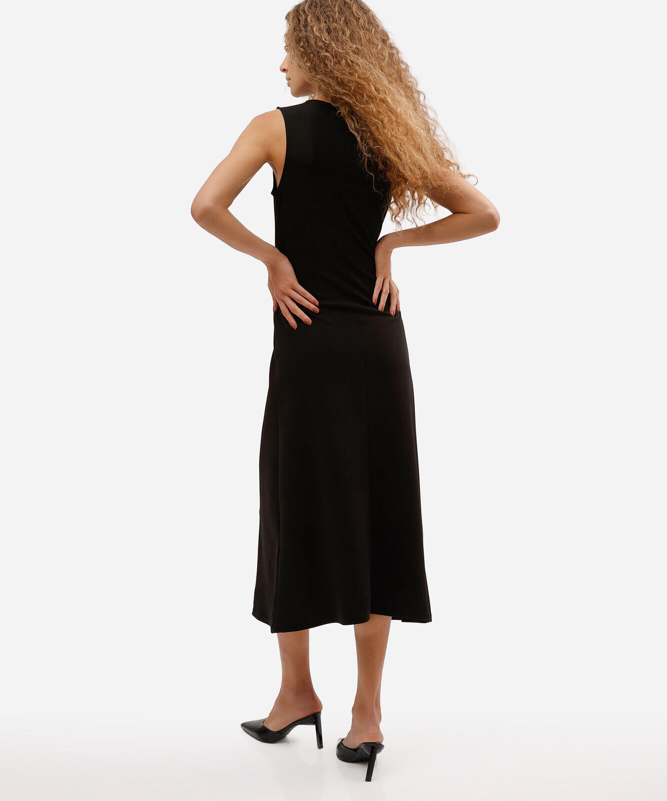 vestido midi feminino decote redondo preto