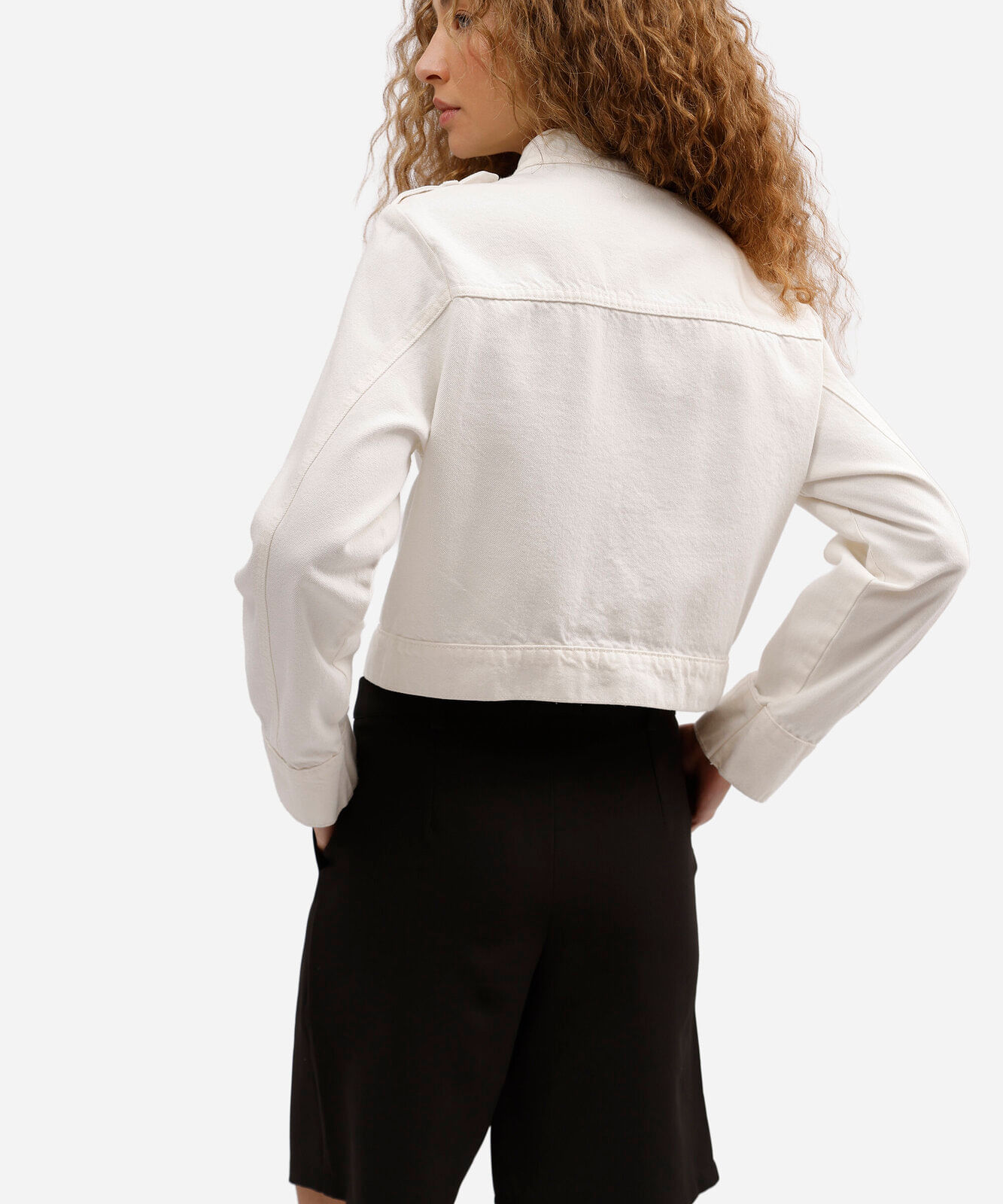 jaqueta militar feminina de sarja off white