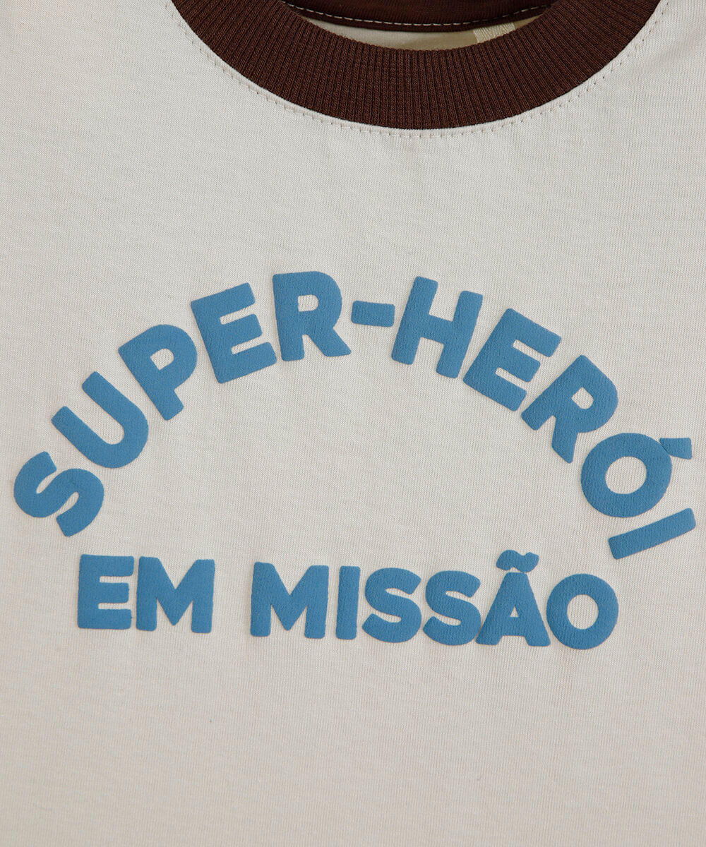 camiseta infantil de algodão super-heroi bege