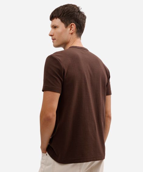 camiseta de algodão texturizada manga curta marrom