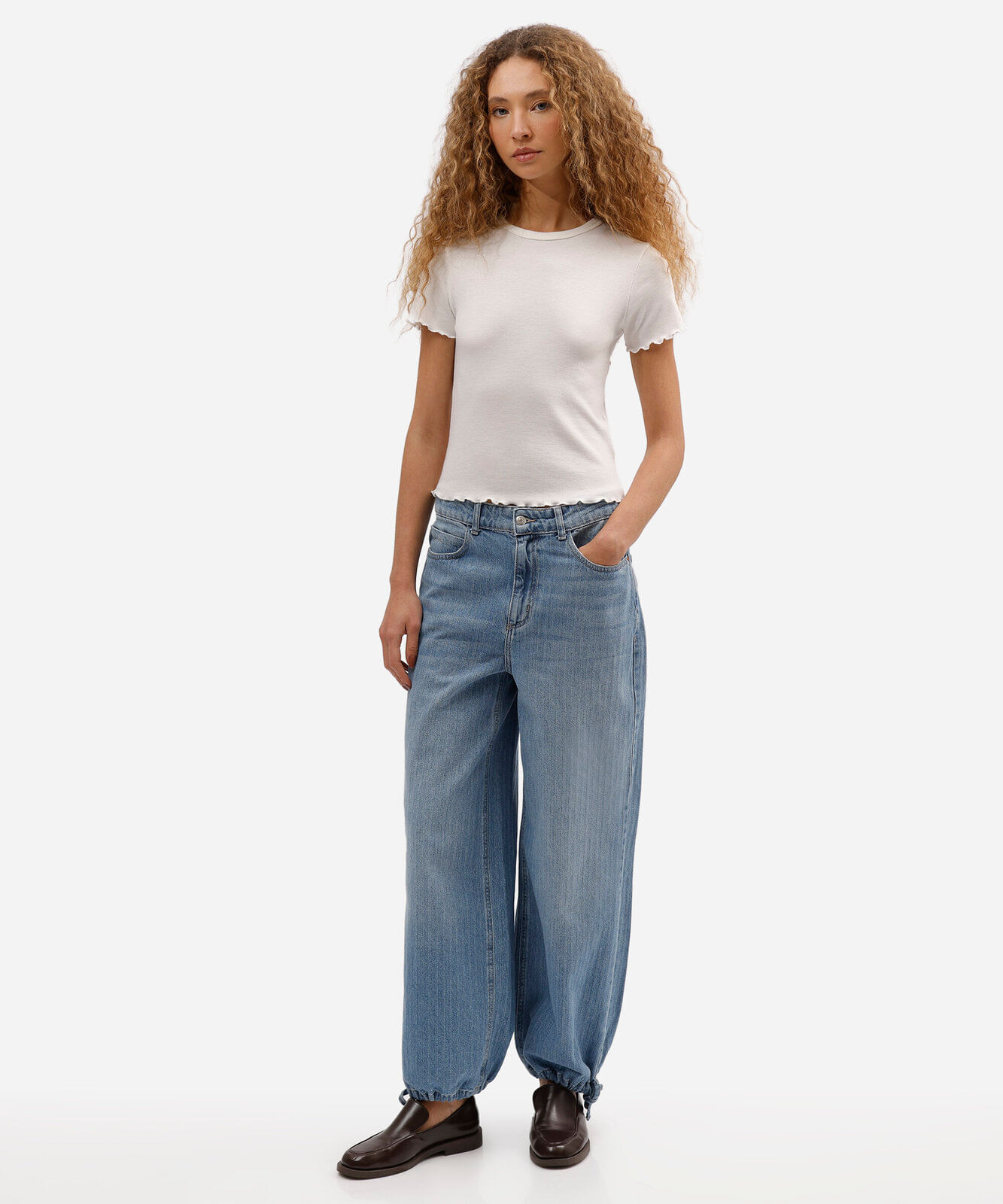 blusa baby look feminina manga curta canelada off white