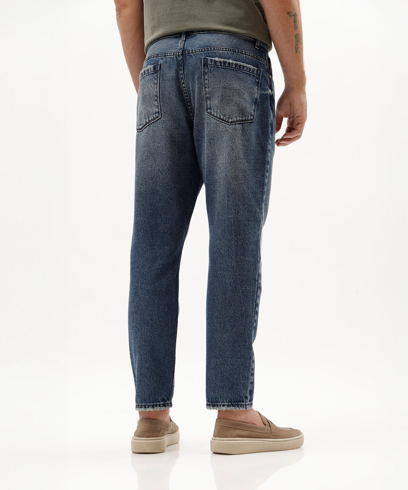 calça jeans reta masculina de algodão estonada jeans escuro azul