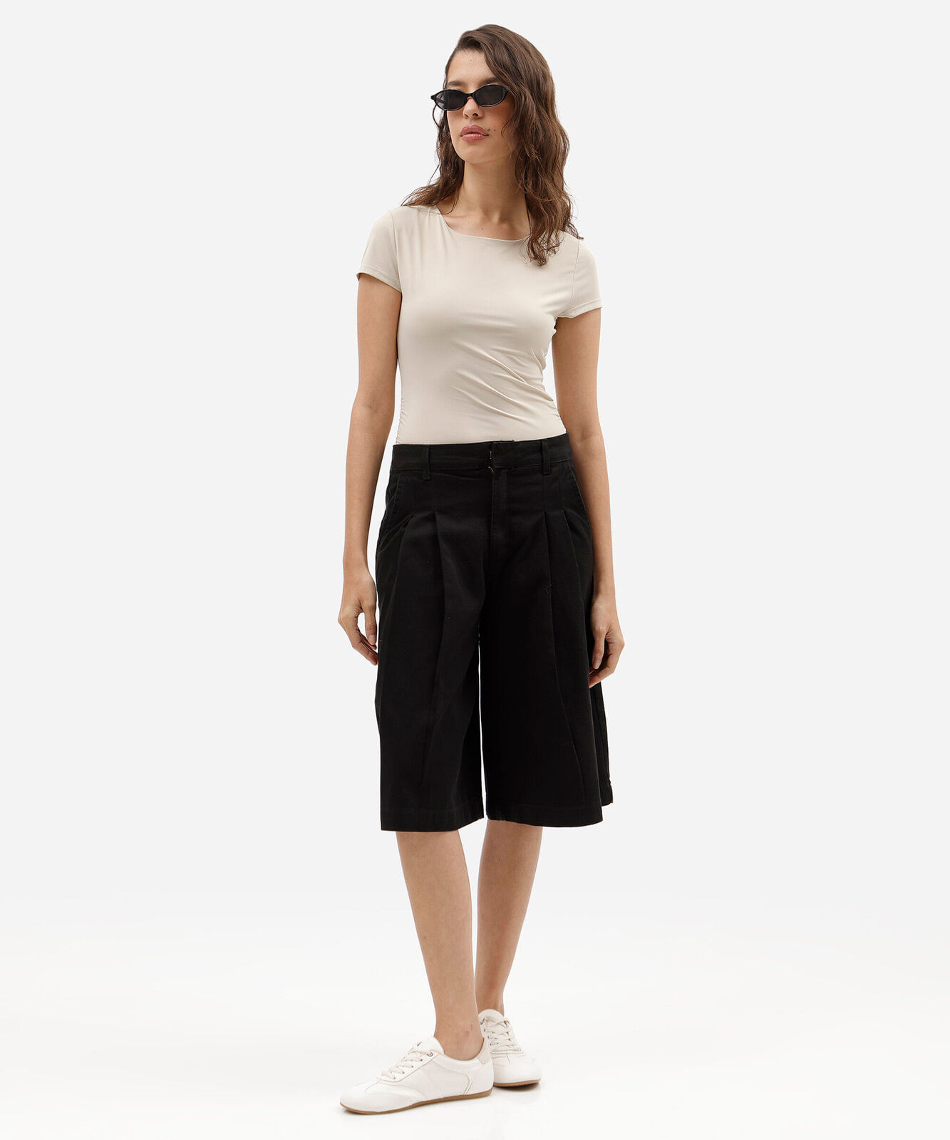blusa baby look feminina de poliamida franzida bege