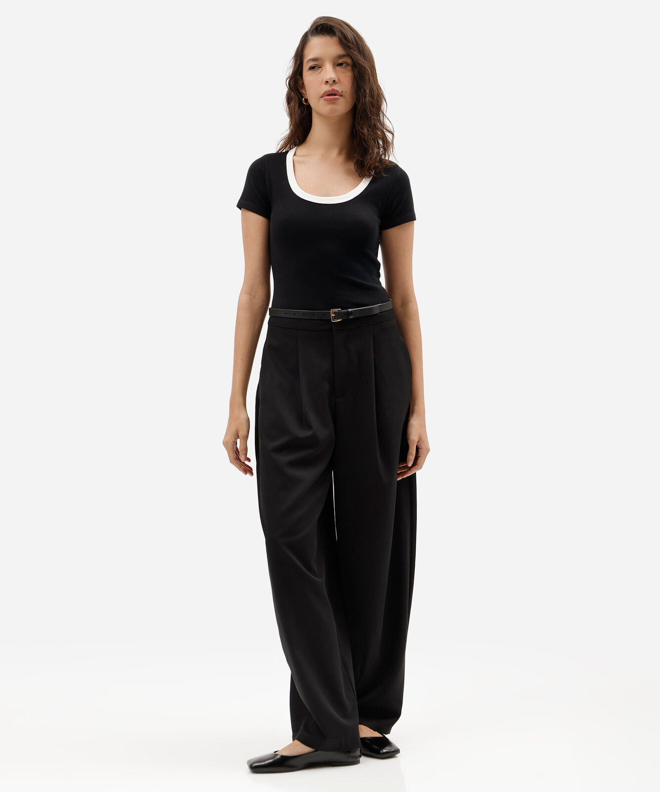 blusa feminina de algodão decote redondo manga curta preta
