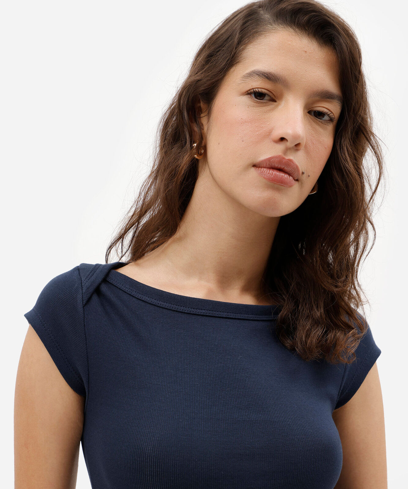 blusa feminina decote canoa manga curta azul