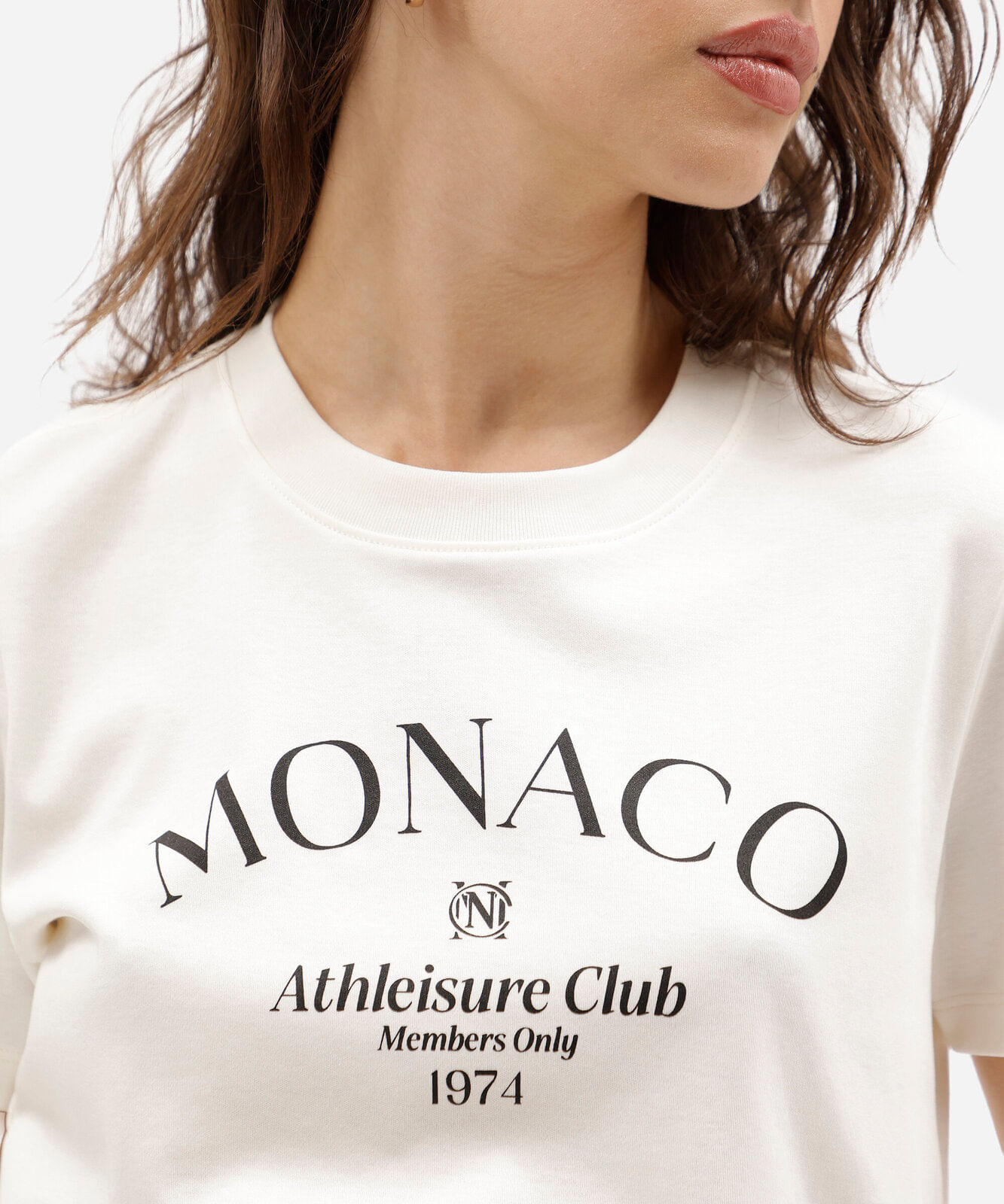 camiseta feminina de algodão peruano manga curta estampada off white