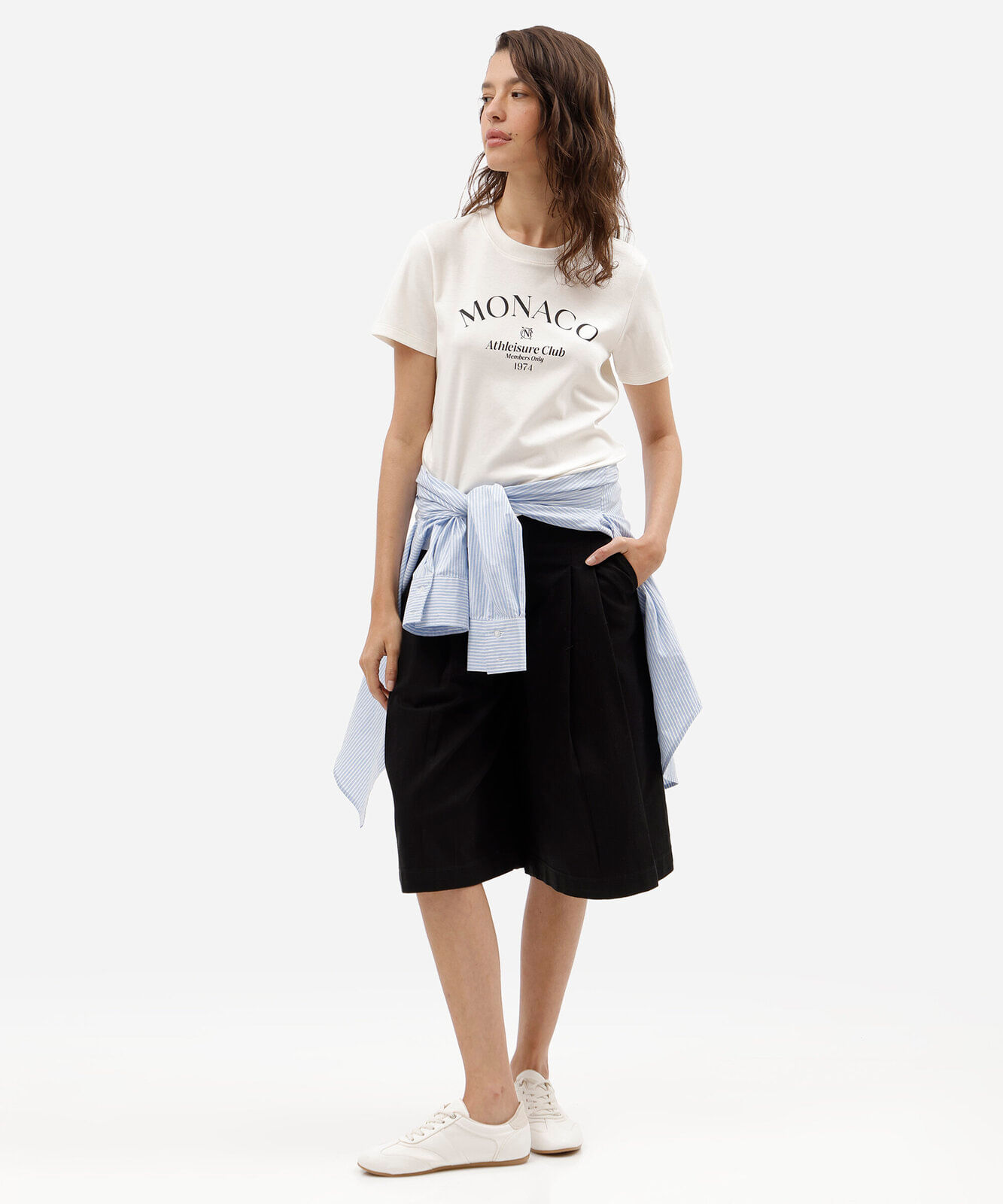 camiseta feminina de algodão peruano manga curta estampada off white