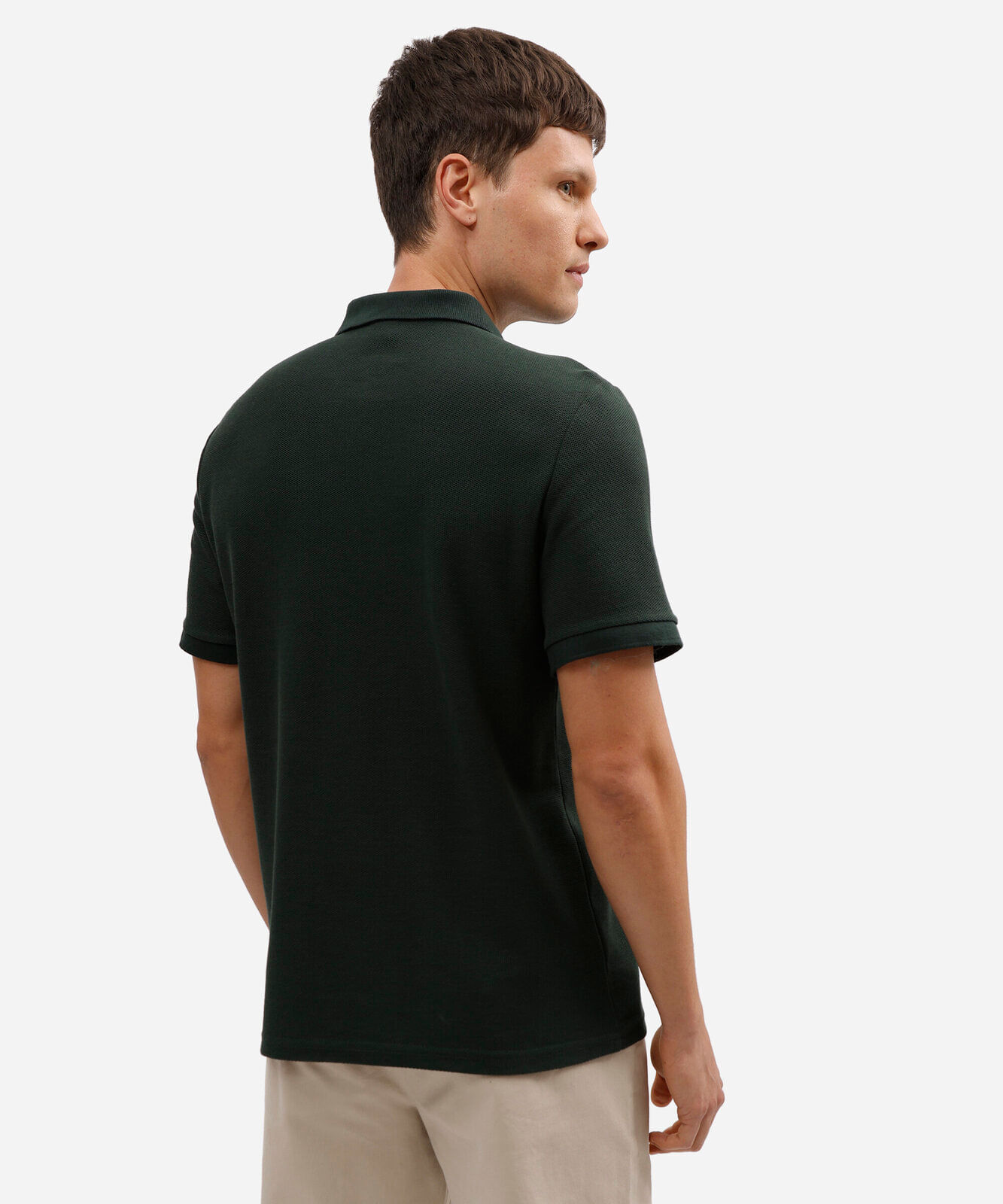 polo em piquet com zíper manga curta  verde escuro