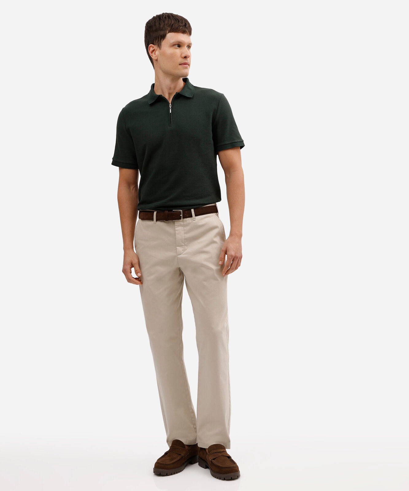 polo em piquet com zíper manga curta  verde escuro