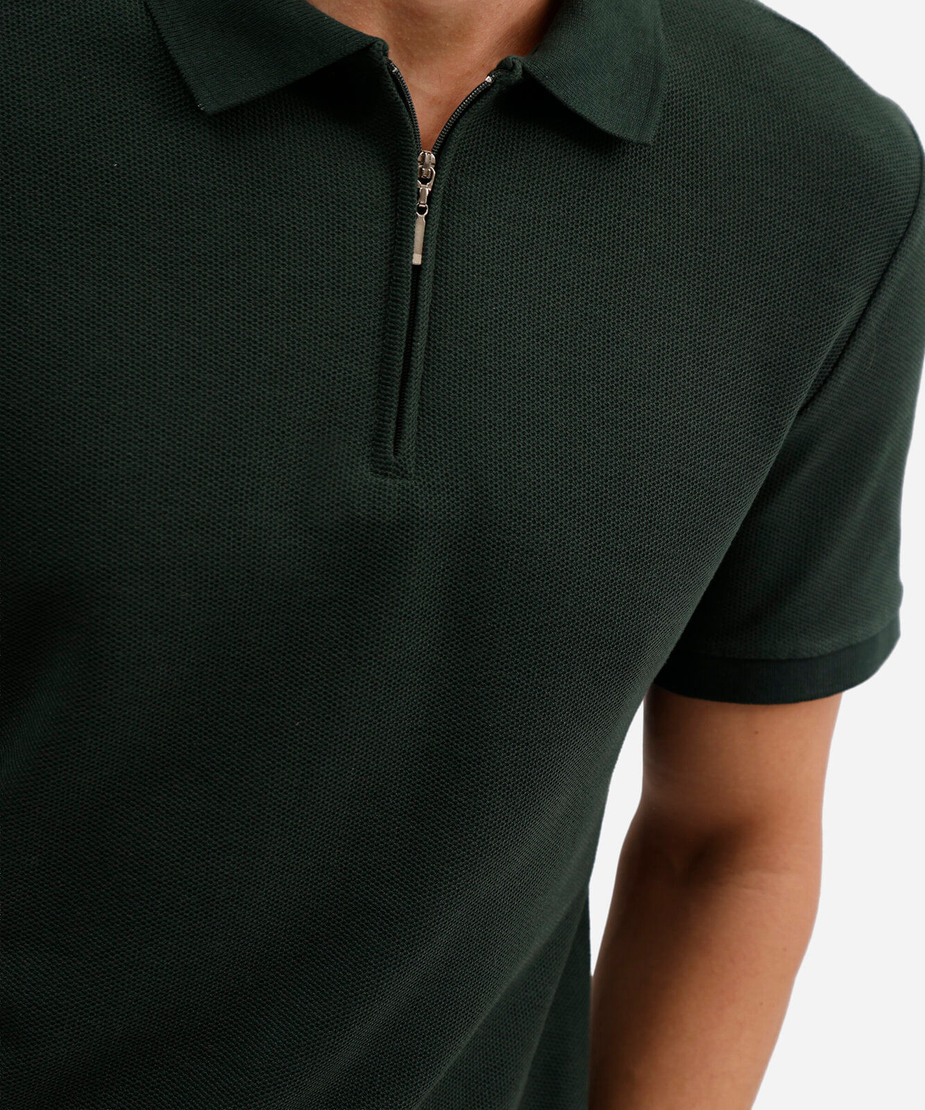 polo em piquet com zíper manga curta verde escuro