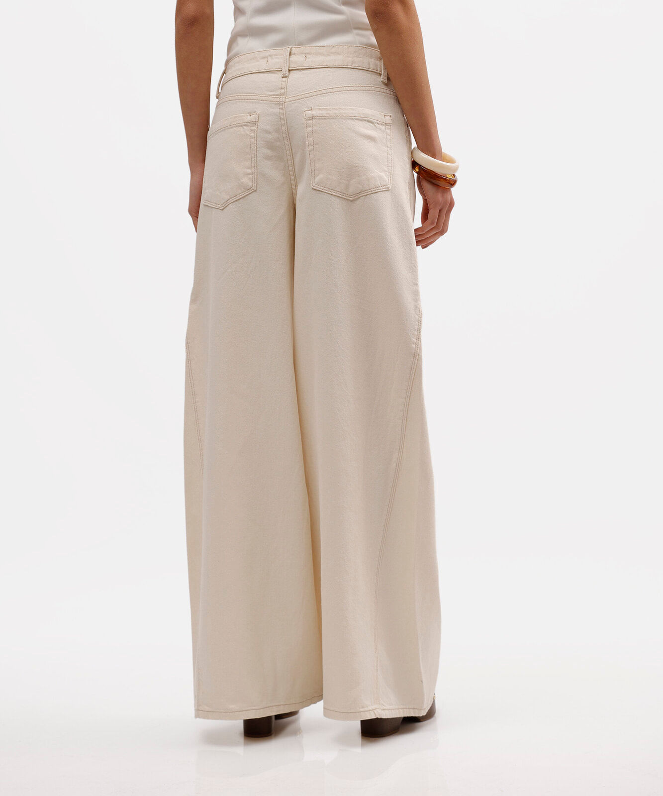 calça super wide leg feminina de sarja com recorte bege