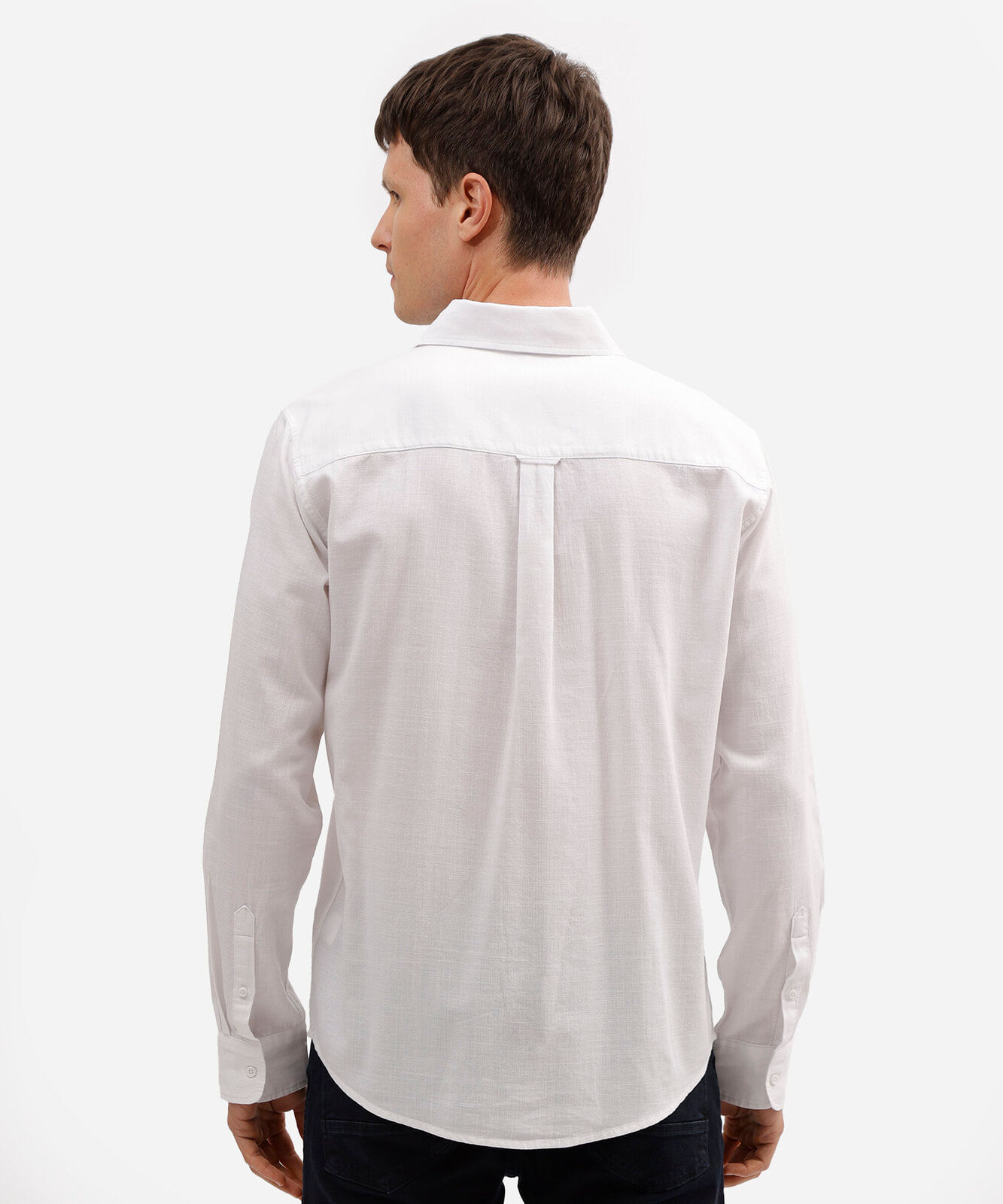 camisa comfort de algodão manga longa com bolso branca