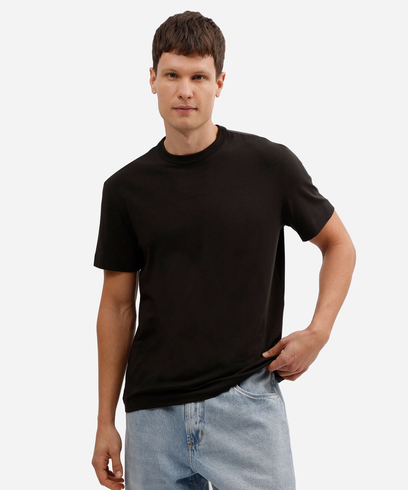 camiseta comfort masculina de algodão peruano e liocel preta
