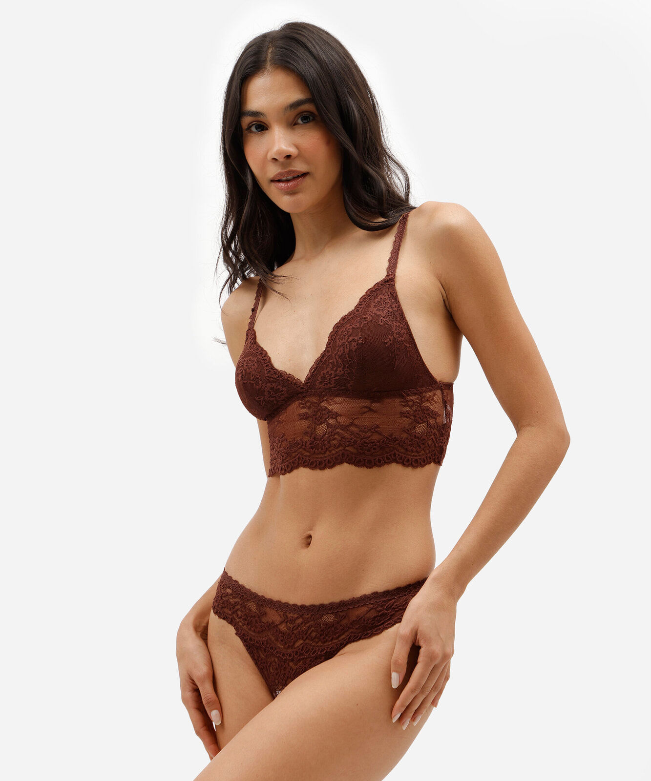 sutiã triângulo feminino de renda com bojo removível floral marrom