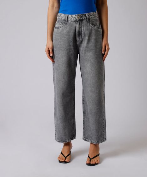 calça jeans feminina reta petit mindset de algodão com cintura alta cinza