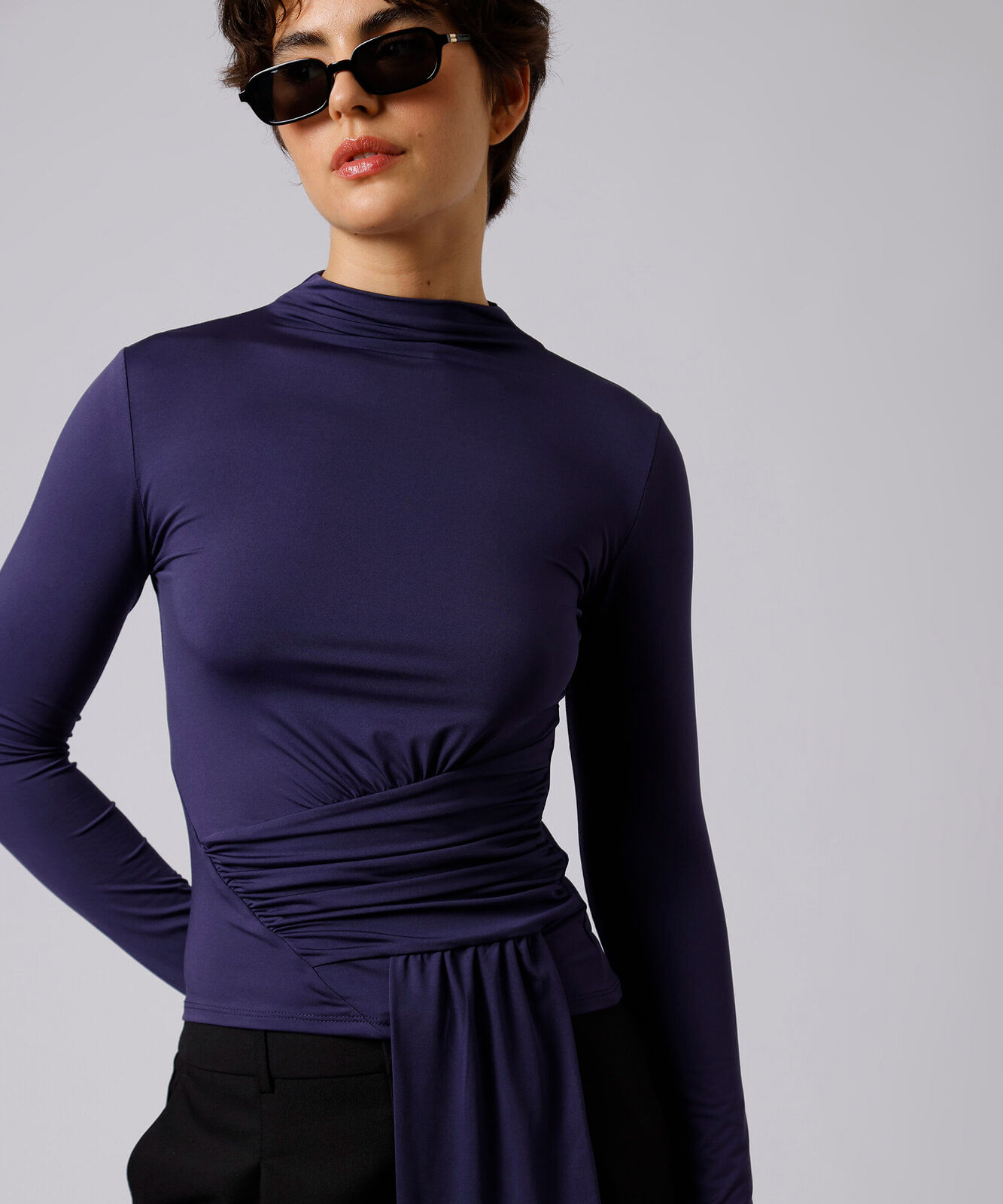 blusa feminina manga longa franzida mindset roxa