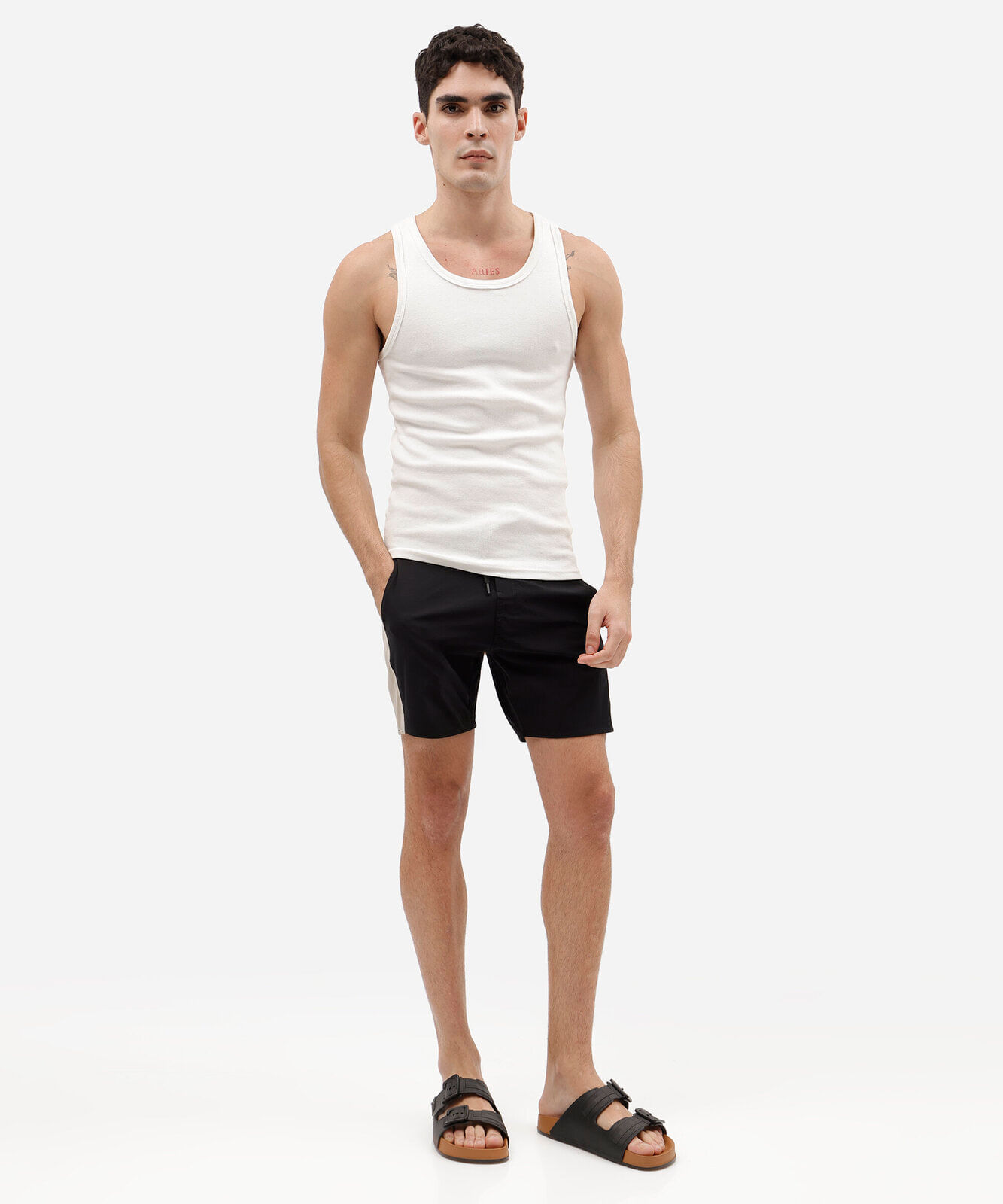 short boardshort masculino com recorte verde