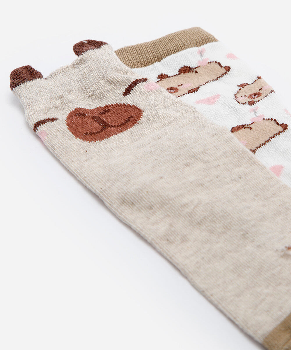 kit infantil com 2 pares de meias de algodão com estampa de capivara capyfun colorido